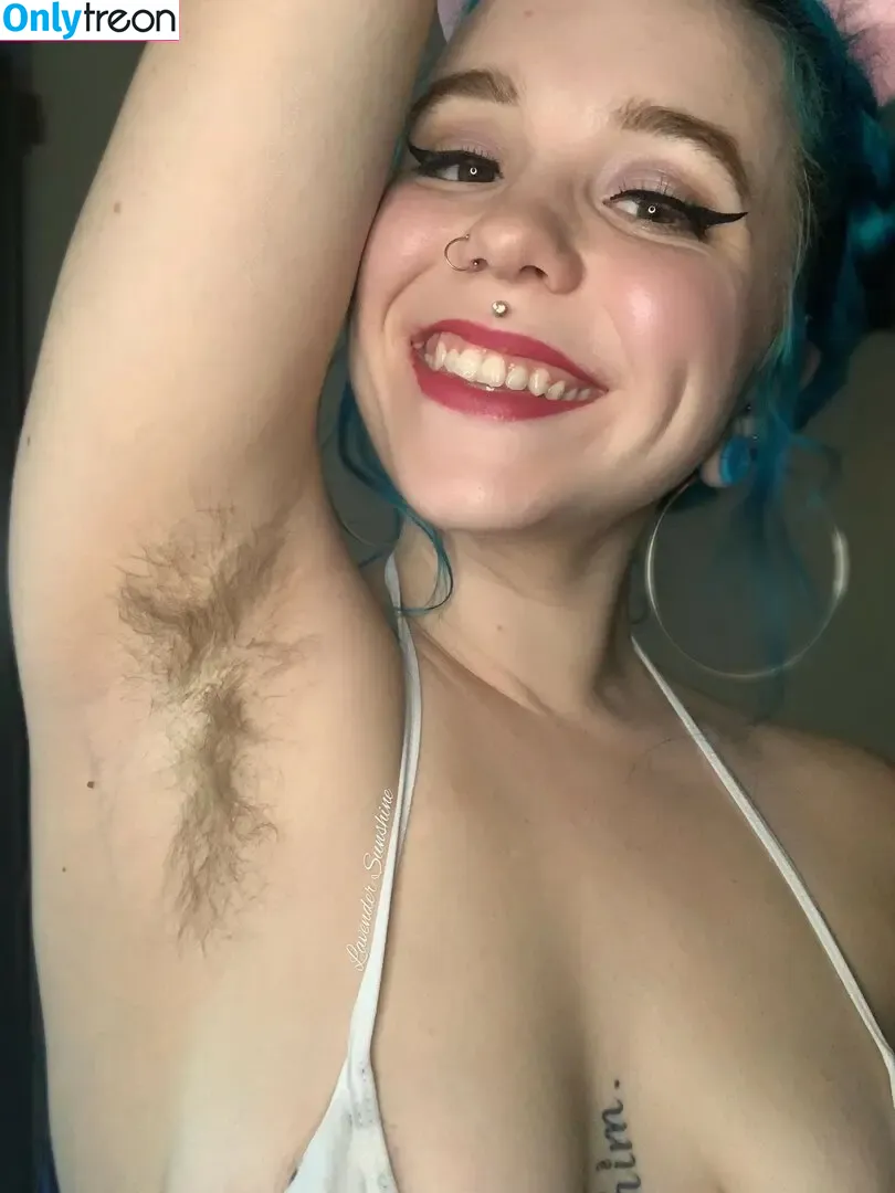 Hairy Women nude photo #3233 (HairyFairy420 / ig_naturals / pearlygirly06)