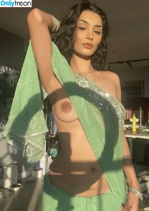 Hairy Women / HairyFairy420 / ig_naturals / pearlygirly06 nude photo #4281