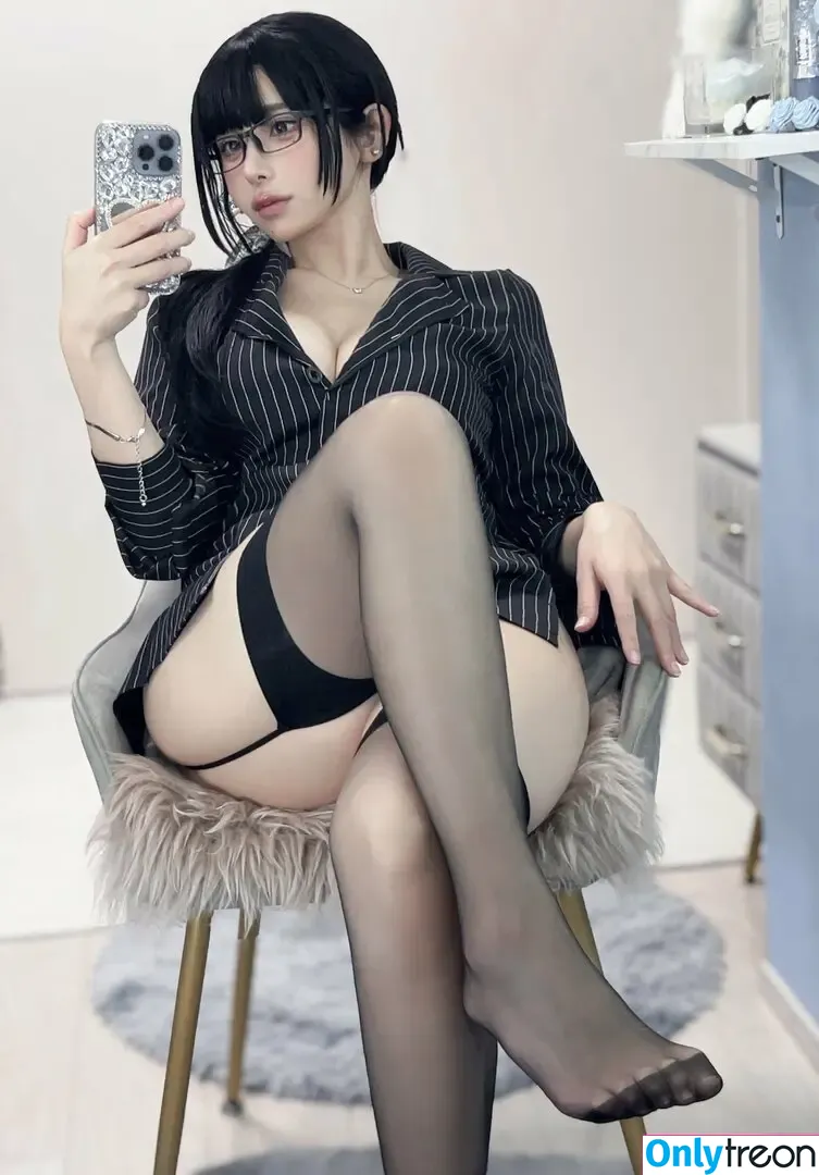 hal.h.l nude photo #0007 (hal_h_l)