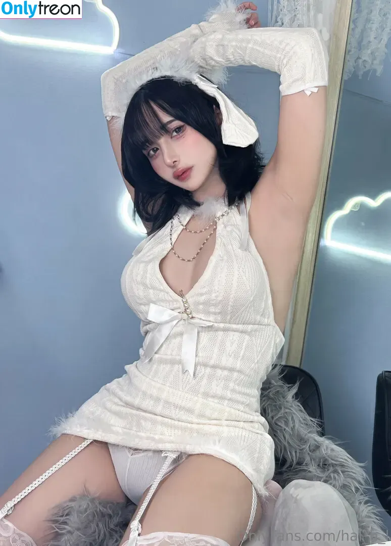 hal.h.l nude photo #0155 (hal_h_l)