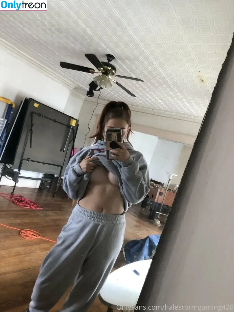 Halestorm nude photo #0027 (hunnybunnyhalestorm)