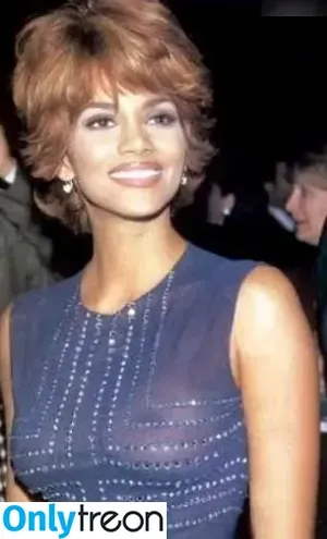 Halle Berry / halleberry / hberry01 nude photo #0025