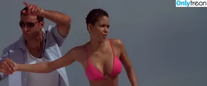 Halle Berry / halleberry / hberry01 nude photo #0144