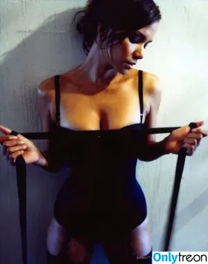 Halle Berry / halleberry / hberry01 nude photo #0579