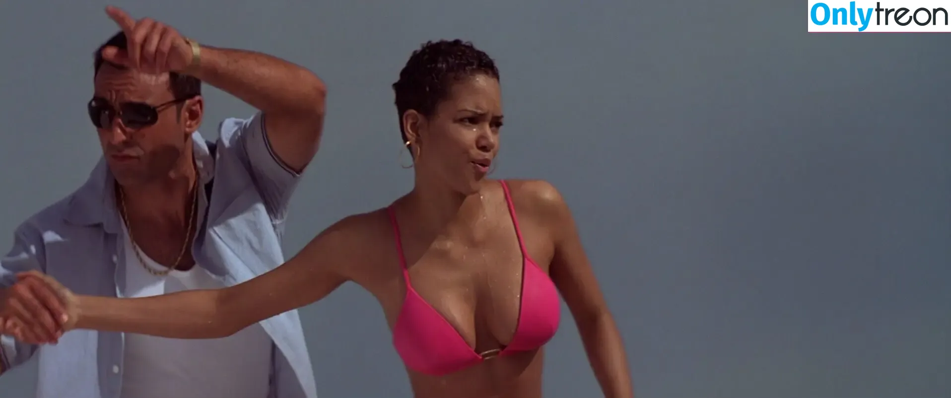 Halle Berry nude photo #0144 (halleberry / hberry01)