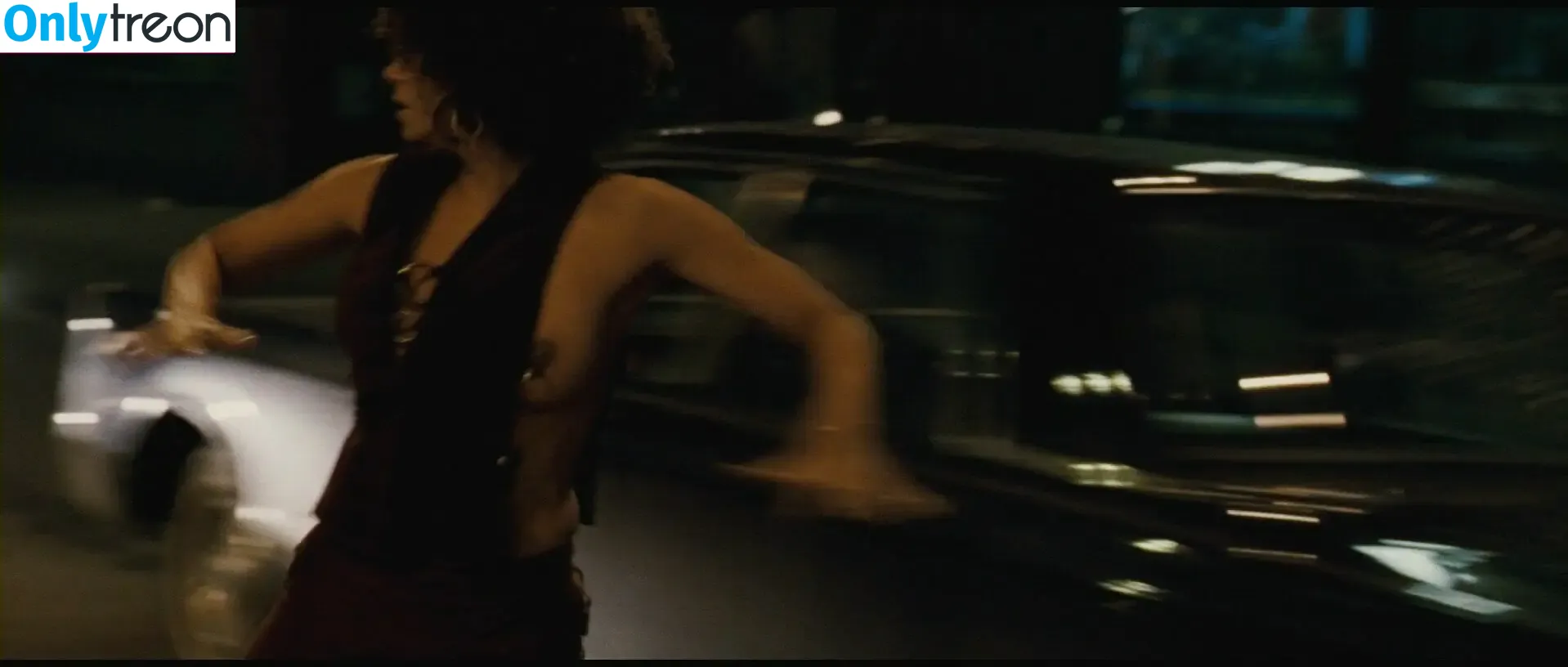 Halle Berry nude photo #0557 (halleberry / hberry01)