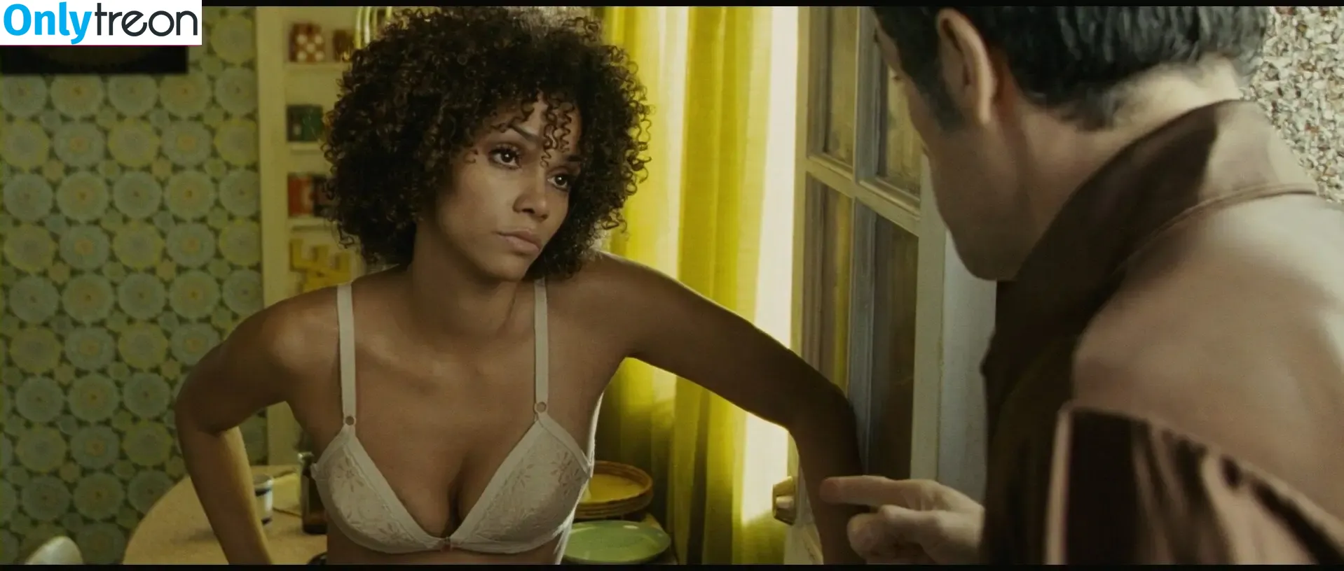 Halle Berry nude photo #0559 (halleberry / hberry01)