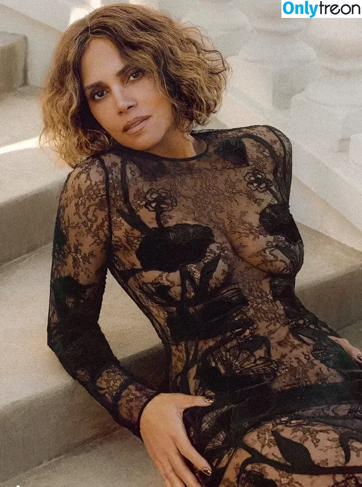 Halle Berry nude photo #0656 (halleberry / hberry01)