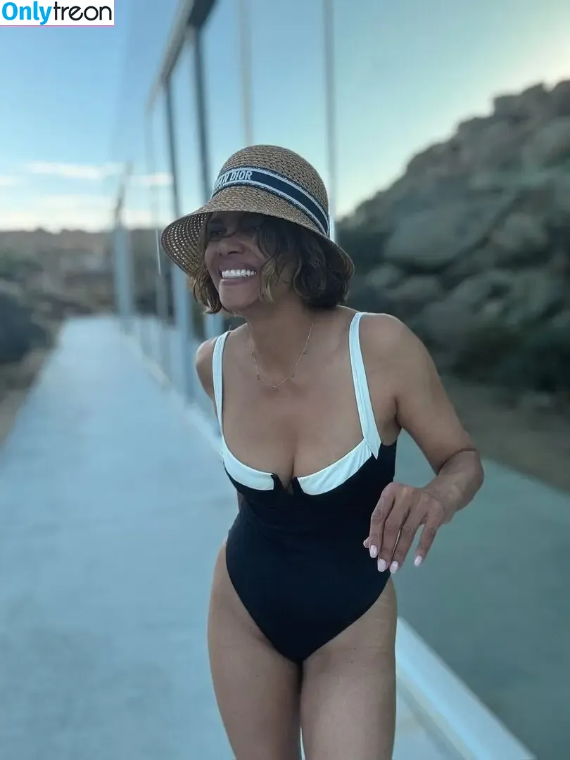 Halle Berry nude photo #0812 (halleberry / hberry01)
