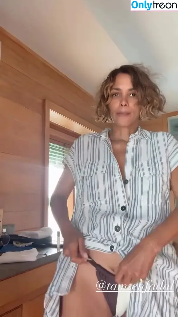 Halle Berry nude photo #0837 (halleberry / hberry01)