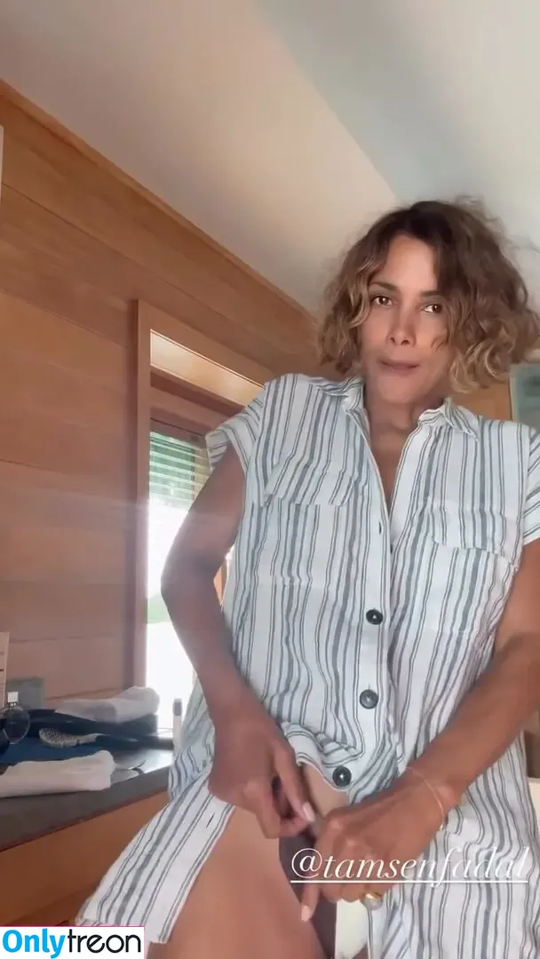 Halle Berry nude photo #0838 (halleberry / hberry01)