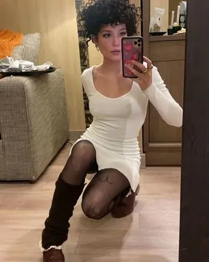 Halsey / iamhalsey / yammahaaa nude photo #0114