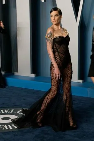 Halsey / iamhalsey / yammahaaa nude photo #0125