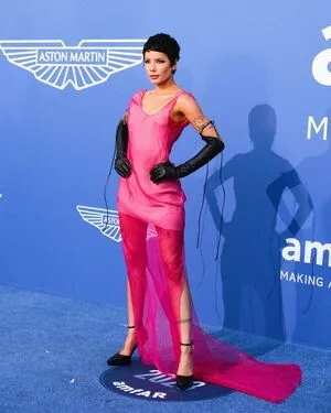 Halsey / iamhalsey / yammahaaa nude photo #0365