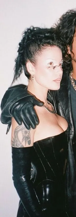 Halsey / iamhalsey / yammahaaa nude photo #0391