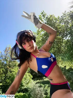 Halsey / iamhalsey / yammahaaa nude photo #0565