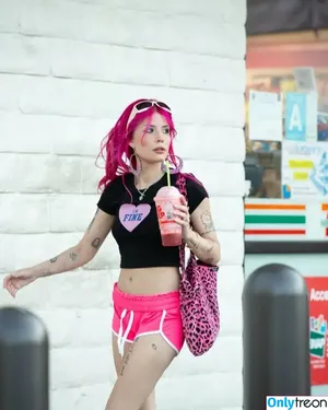 Halsey / iamhalsey / yammahaaa nude photo #0587