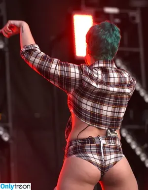 Halsey / iamhalsey / yammahaaa nude photo #0599