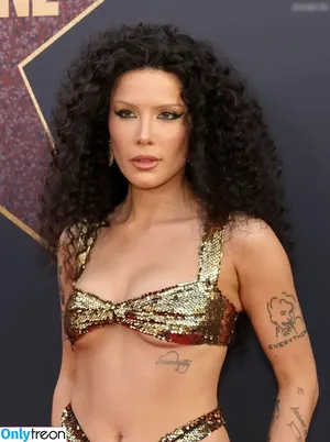 Halsey / iamhalsey / yammahaaa nude photo #0644