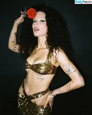 Halsey / iamhalsey / yammahaaa nude photo #0677