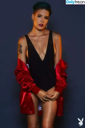 Halsey / iamhalsey / yammahaaa nude photo #0691