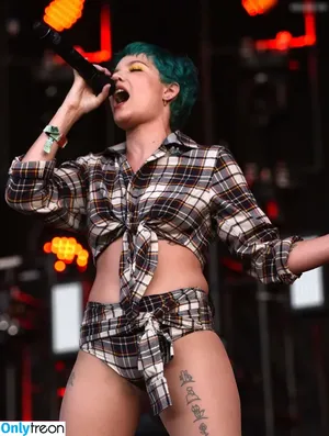 Halsey / iamhalsey / yammahaaa nude photo #0707