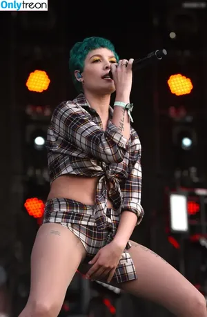 Halsey / iamhalsey / yammahaaa nude photo #0711