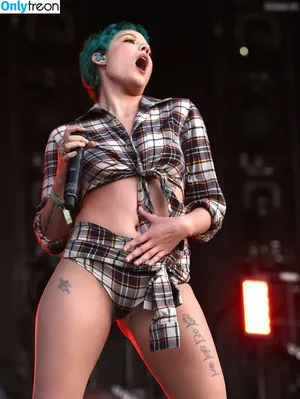 Halsey / iamhalsey / yammahaaa nude photo #0722