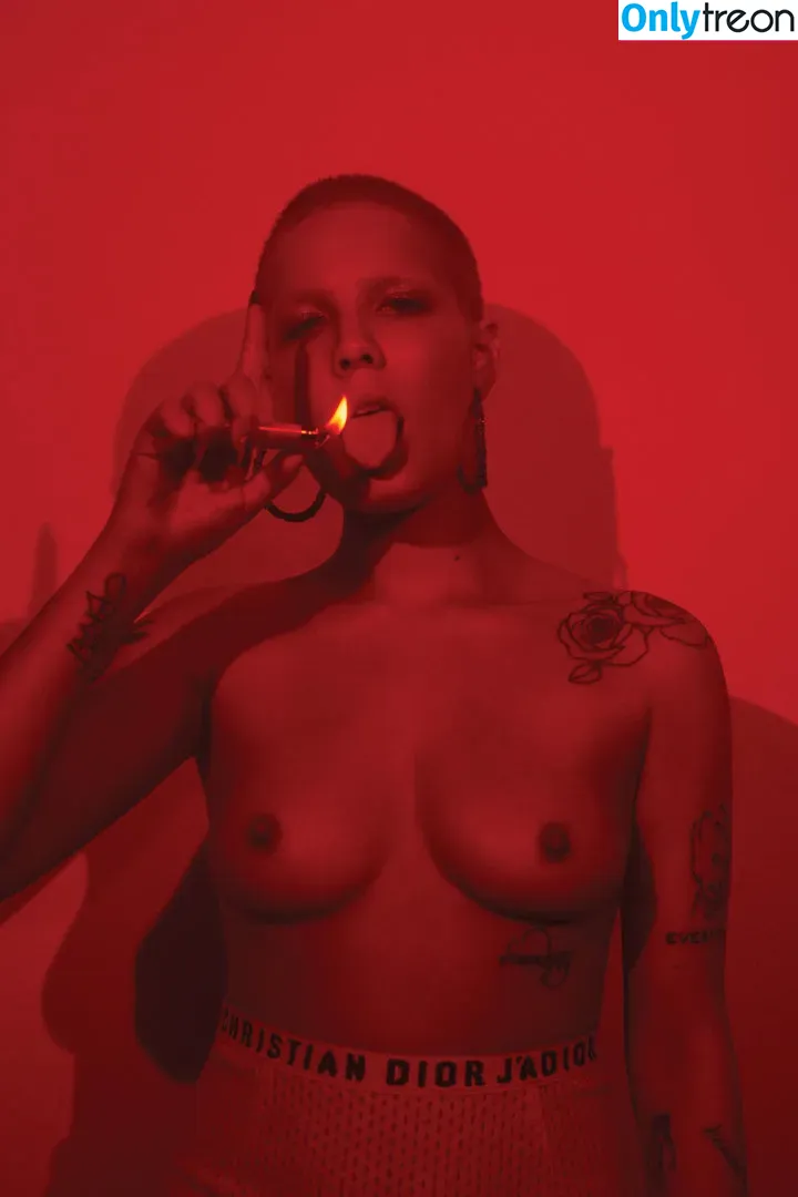 Halsey nude photo #0050 (iamhalsey / yammahaaa)