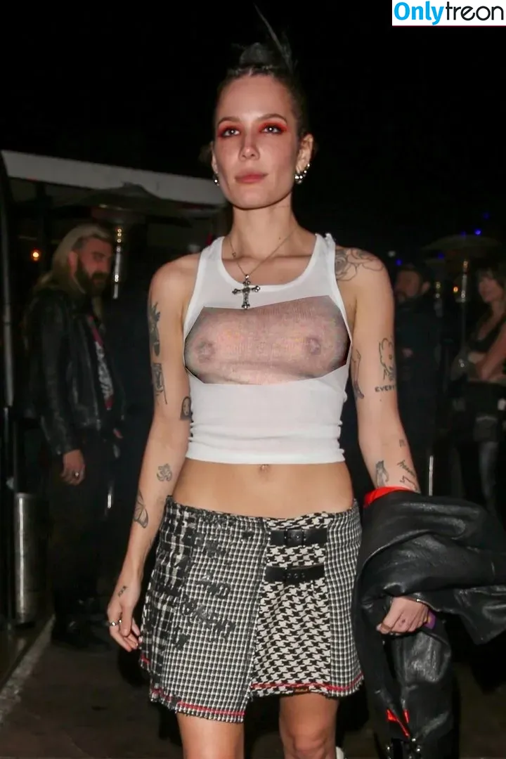 Halsey nude photo #0078 (iamhalsey / yammahaaa)