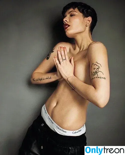 Halsey nude photo #0112 (iamhalsey / yammahaaa)