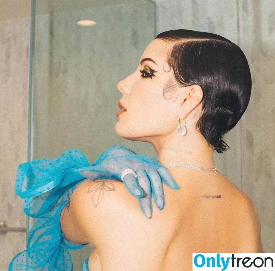 Halsey nude photo #0132 (iamhalsey / yammahaaa)