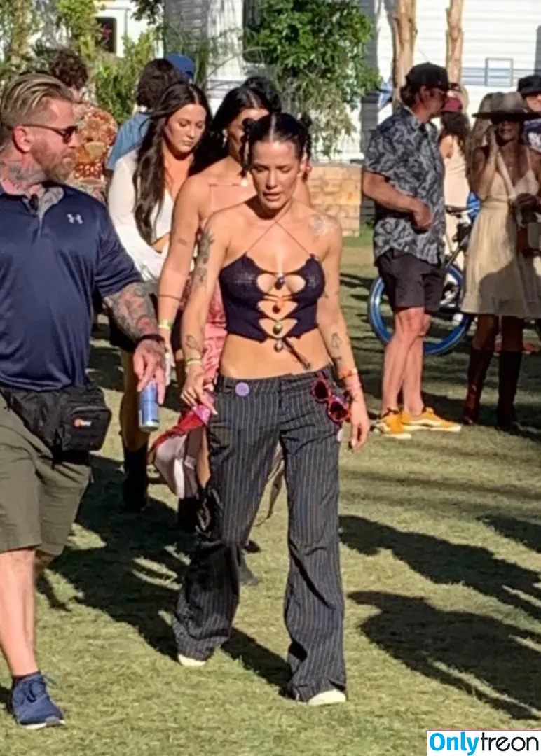 Halsey nude photo #0184 (iamhalsey / yammahaaa)