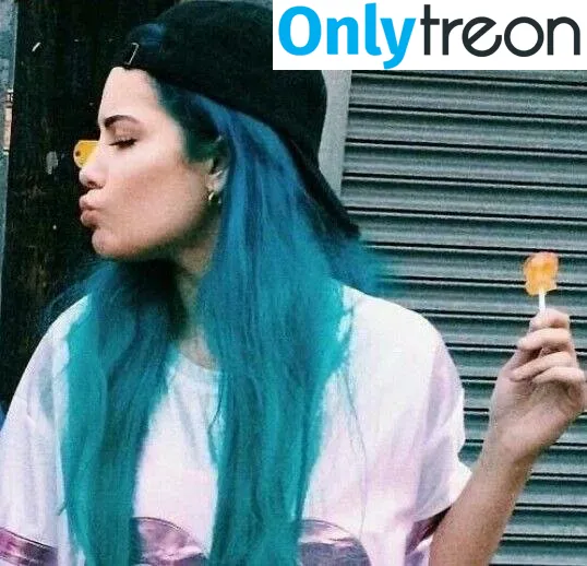 Halsey nude photo #0248 (iamhalsey / yammahaaa)