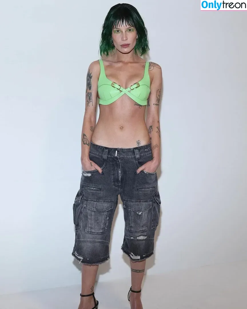 Halsey nude photo #0303 (iamhalsey / yammahaaa)