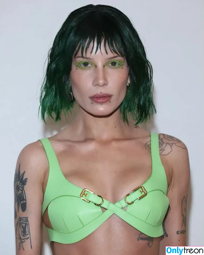Halsey nude photo #0304 (iamhalsey / yammahaaa)