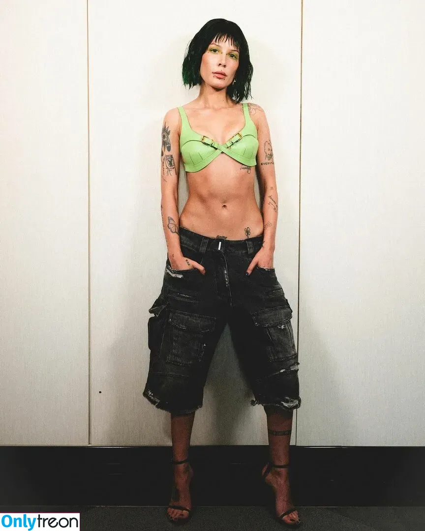 Halsey nude photo #0305 (iamhalsey / yammahaaa)