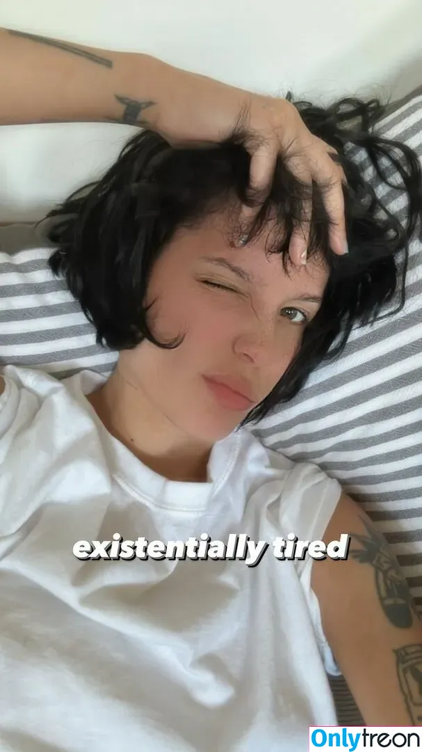 Halsey nude photo #0375 (iamhalsey / yammahaaa)