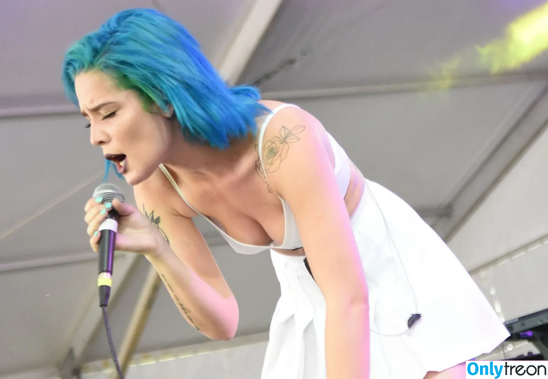 Halsey nude photo #0424 (iamhalsey / yammahaaa)
