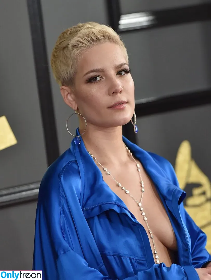 Halsey nude photo #0453 (iamhalsey / yammahaaa)