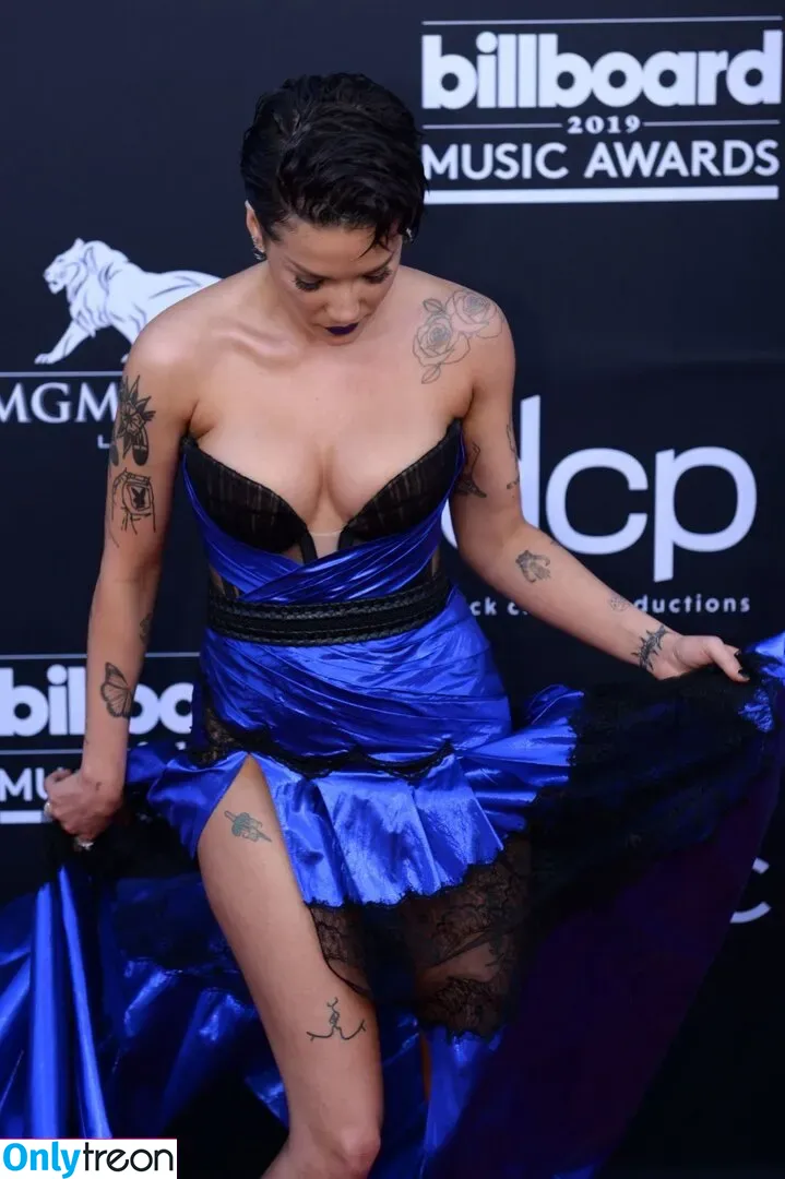 Halsey nude photo #0460 (iamhalsey / yammahaaa)