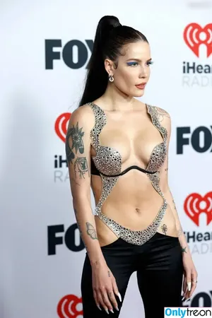 Halsey / iamhalsey / yammahaaa nude photo #1207
