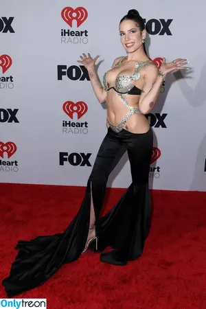 Halsey / iamhalsey / yammahaaa nude photo #1211