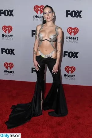 Halsey / iamhalsey / yammahaaa nude photo #1213