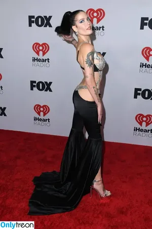 Halsey / iamhalsey / yammahaaa nude photo #1226