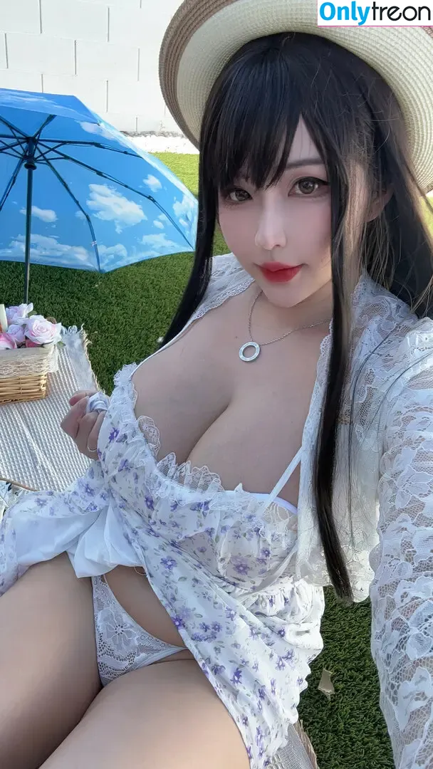Hana Bunny nude photo #1510 (Hanna Dinh / hana.bunny_bunny / hanabunny / squishubunny)