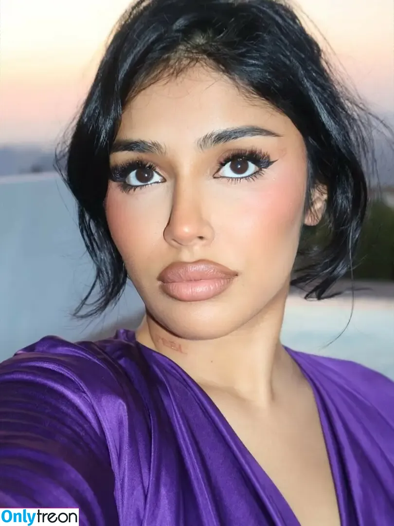 HanaMyMood nude photo #0096 (Hana Mahmood / imhauser_)