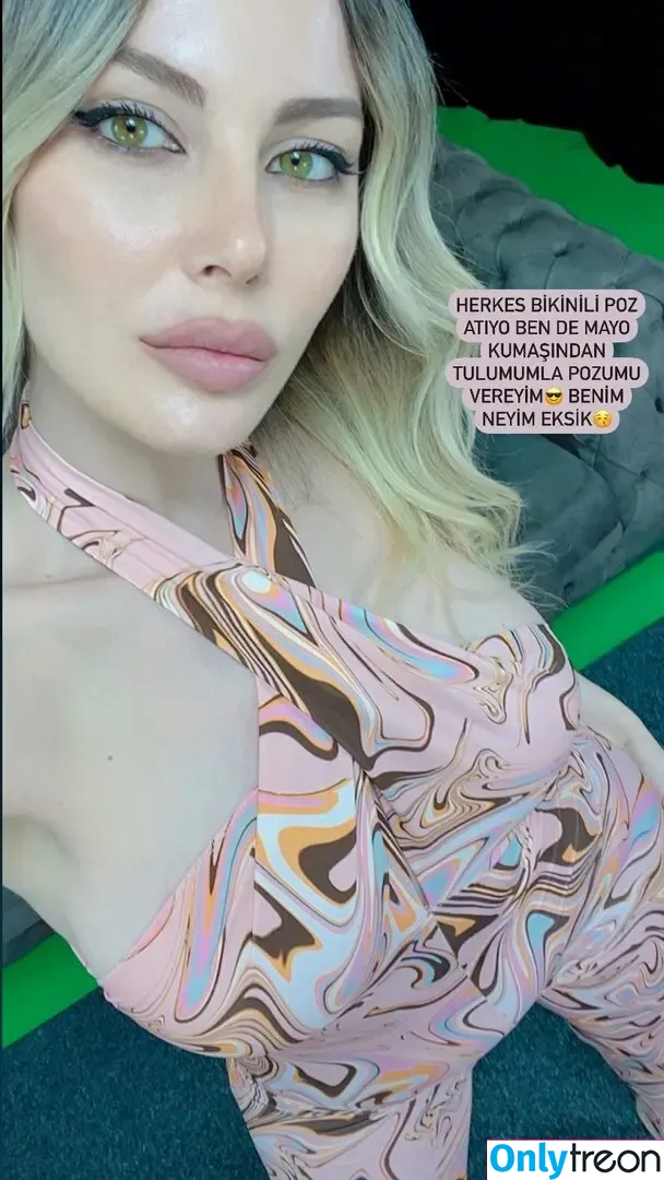 Hande Sarıoğlu nude photo #0076 (hndsar)