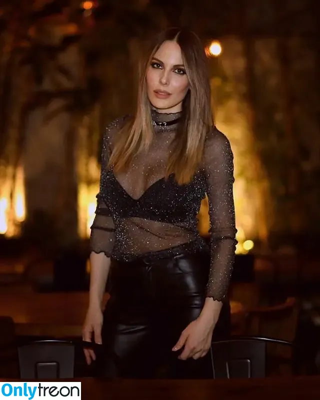 Hande Sarıoğlu nude photo #0080 (hndsar)