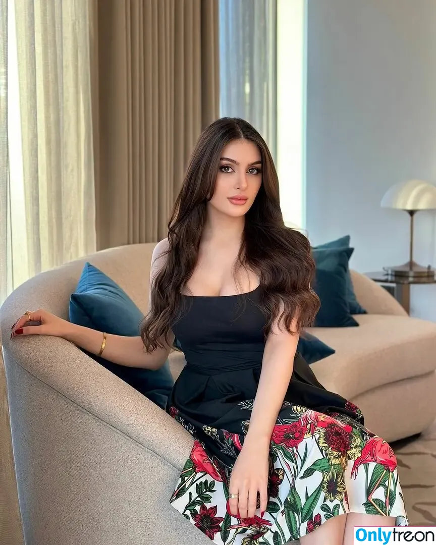 Haneen Hamandosh nude photo #0007 (haneen_hamandosh)